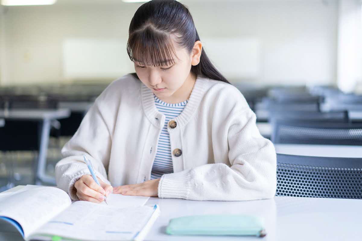 指定校推薦とは？他の受験方法との違いや流れ、注意点について解説
